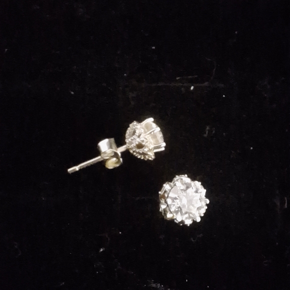 Natural Diamond Stud Earrings - Picture 3 of 6